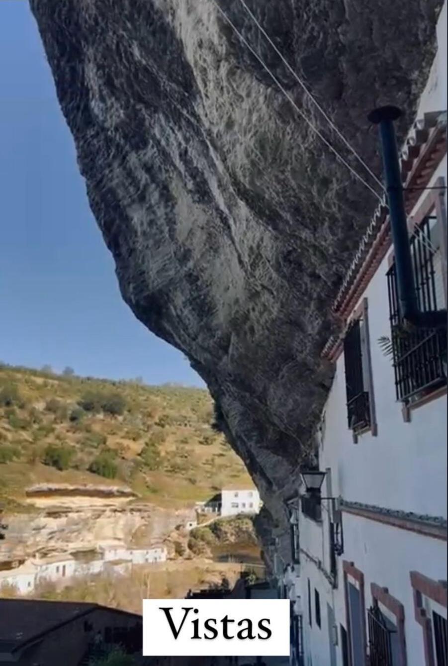 Setenil De Las Bodegas Cueva Luxe Las Calcetas מראה חיצוני תמונה